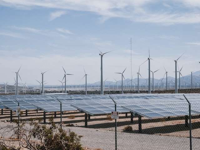 PM: Le développement des énergies renouvelables n'est pas un moteur de l'exploitation minière